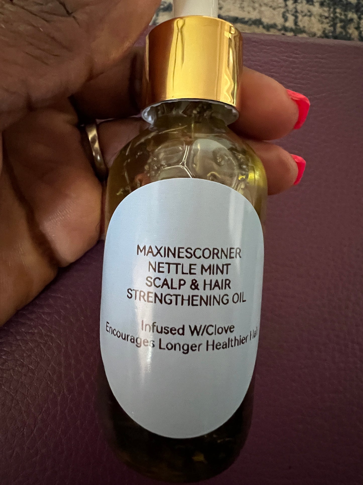 Scalp & Hair Strengthening Oil